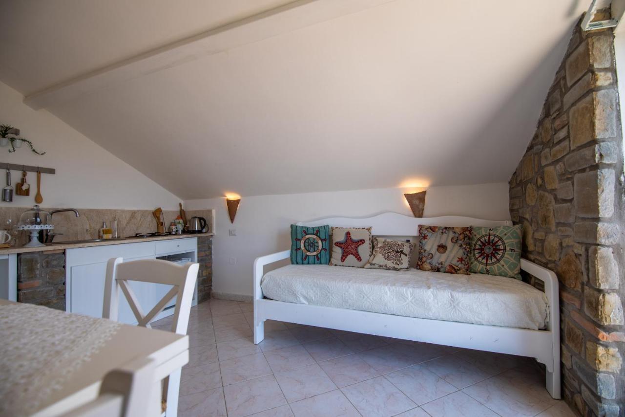 Madonna Della Scala Bed and Breakfast Castellabate Exteriör bild
