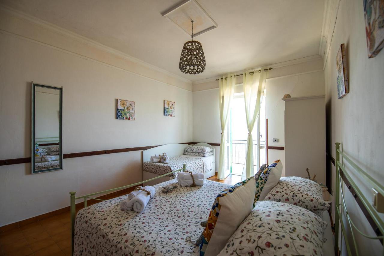 Madonna Della Scala Bed and Breakfast Castellabate Exteriör bild