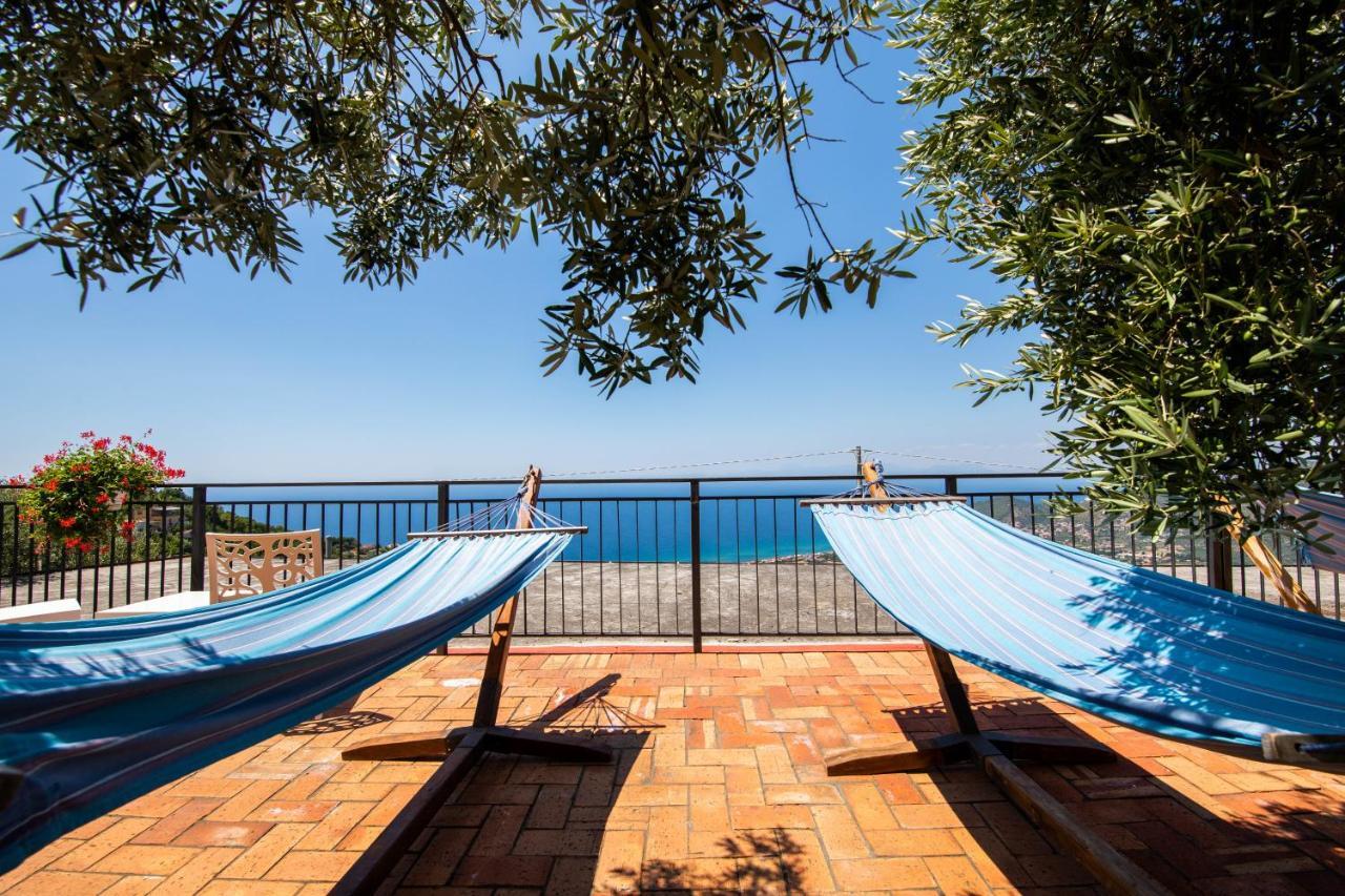 Madonna Della Scala Bed and Breakfast Castellabate Exteriör bild