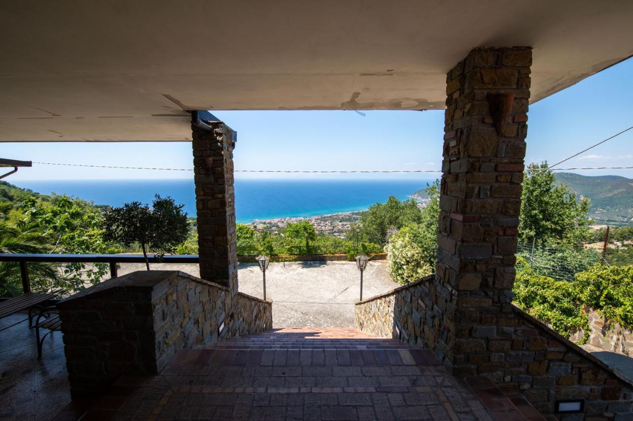Madonna Della Scala Bed and Breakfast Castellabate Exteriör bild