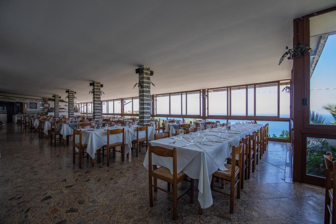 Madonna Della Scala Bed and Breakfast Castellabate Exteriör bild