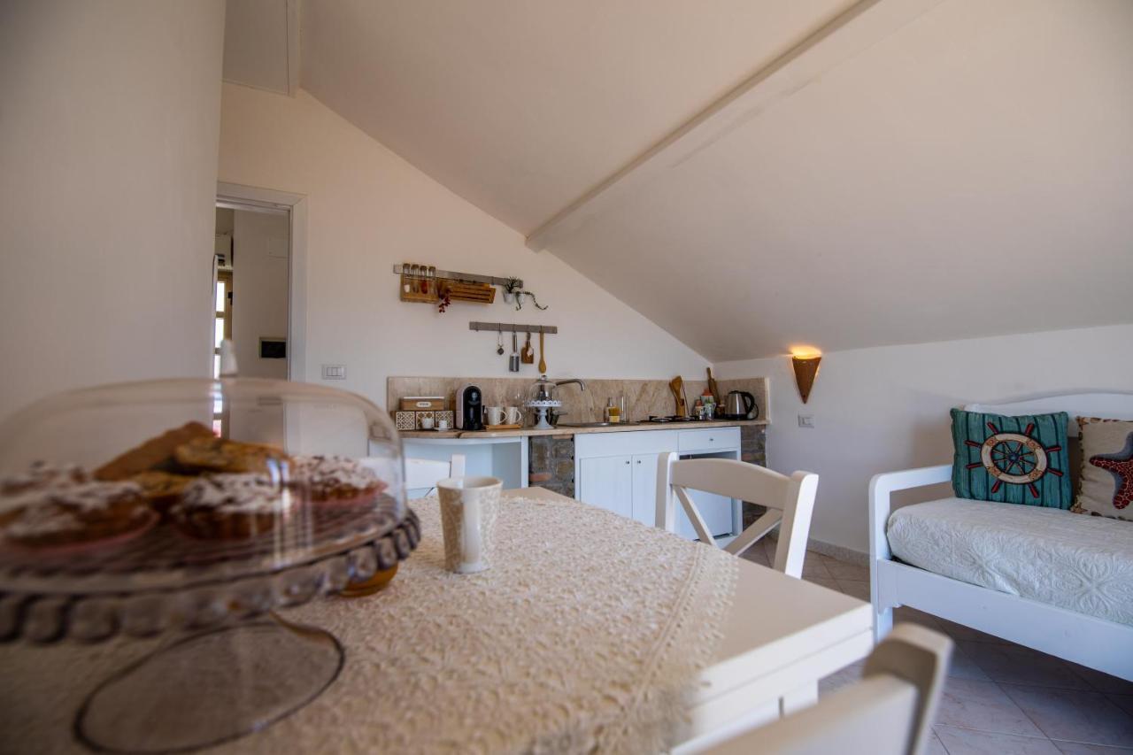 Madonna Della Scala Bed and Breakfast Castellabate Exteriör bild