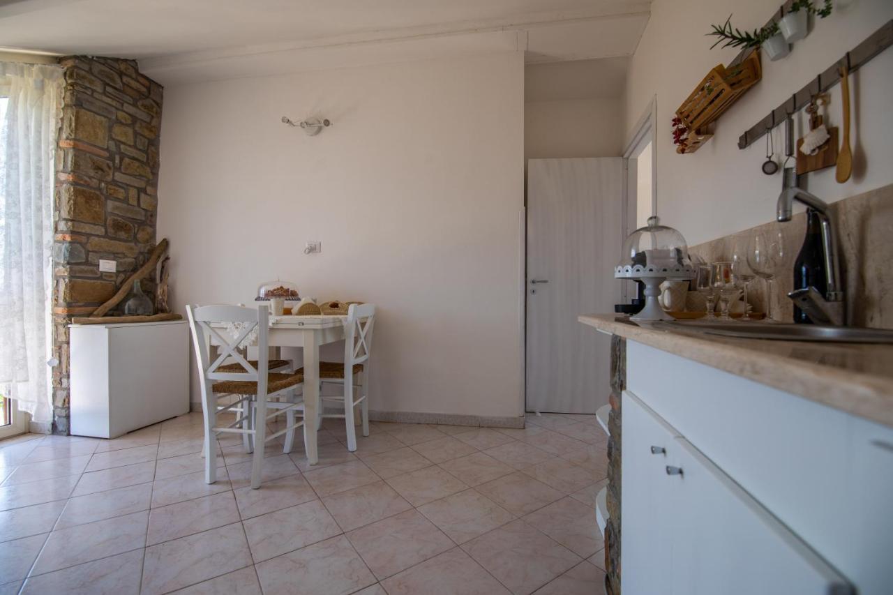 Madonna Della Scala Bed and Breakfast Castellabate Exteriör bild